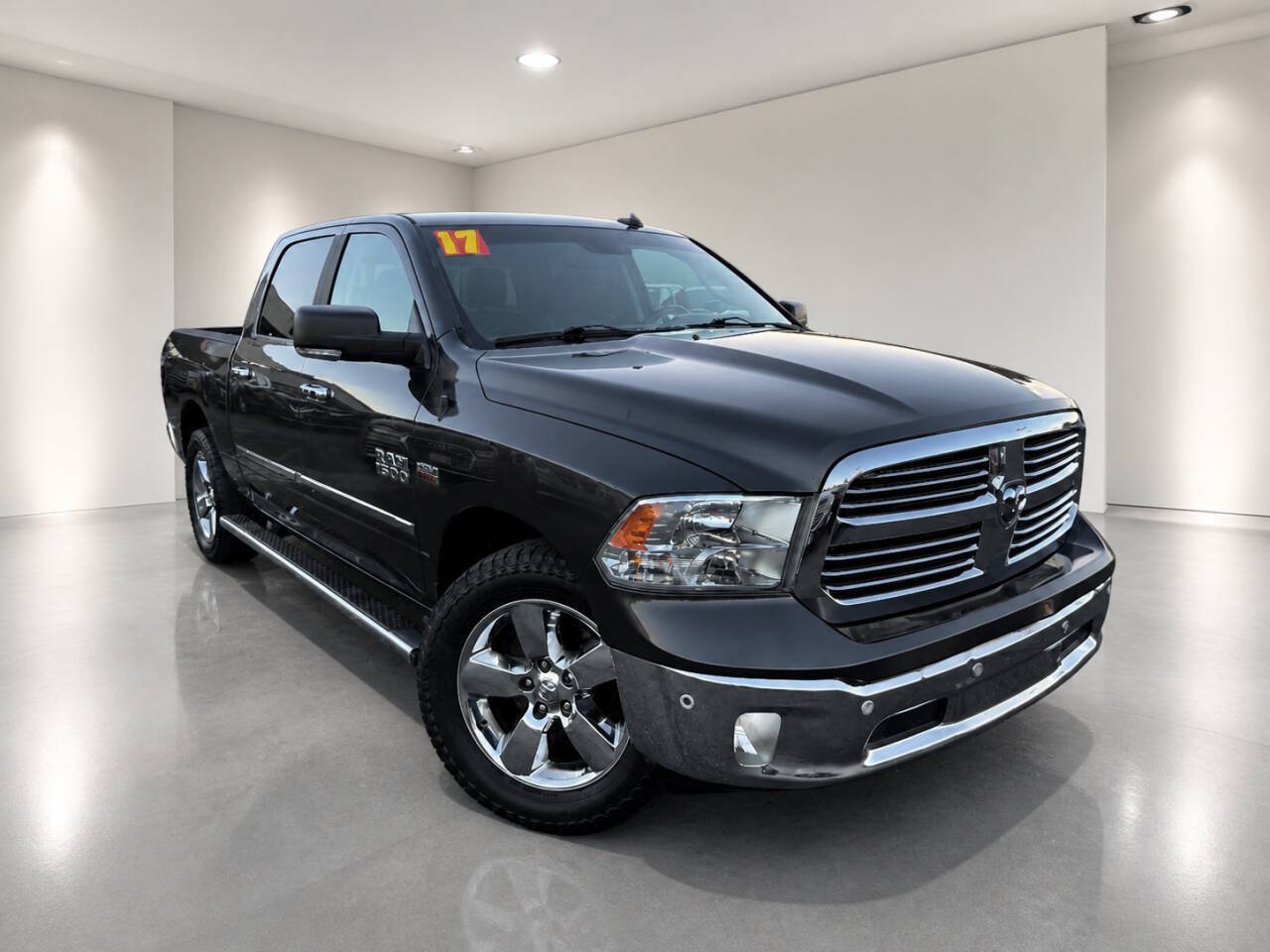 Used 2017 RAM 1500 Big Horn AWD/4WD image 1