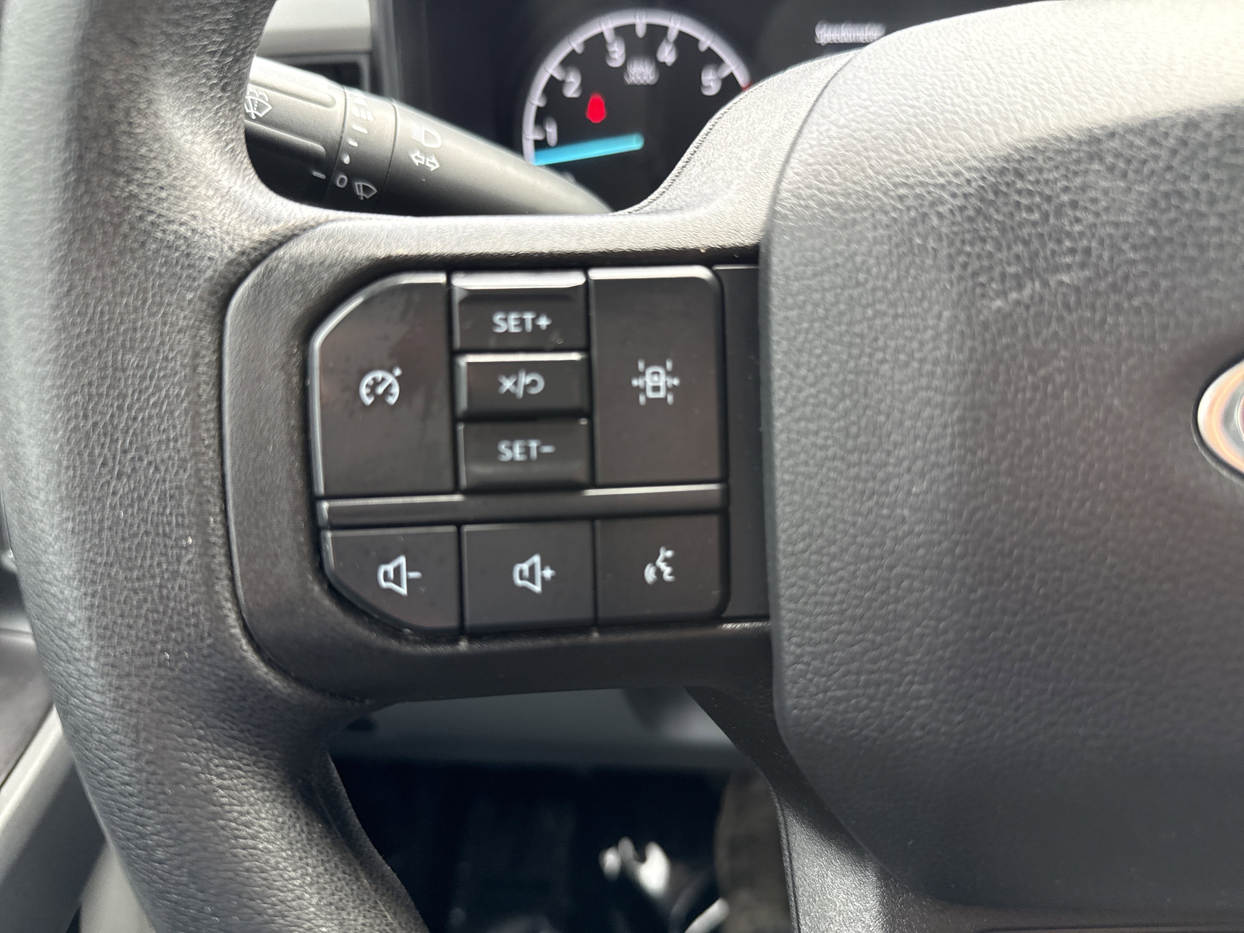 Used 2023 Ford F350 XL w/ STX Appearance Package AWD/4WD image 17