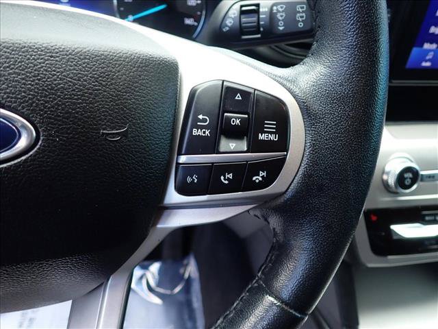 Used 2023 Ford Explorer XLT RWD image 16
