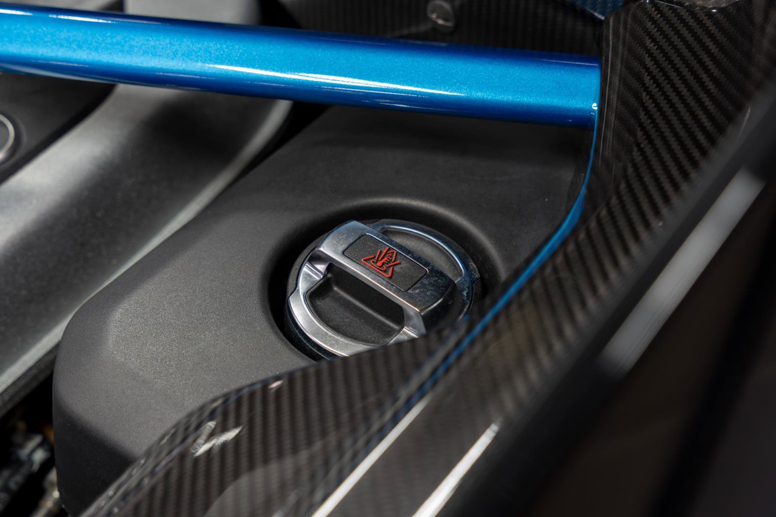 Used 2017 Audi R8 V10 plus w/ Full Leather Package image 70