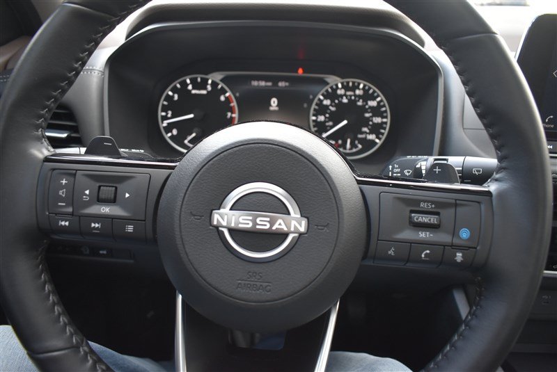 Used 2023 Nissan Rogue SV w/ SV Premium B Package AWD/4WD image 15