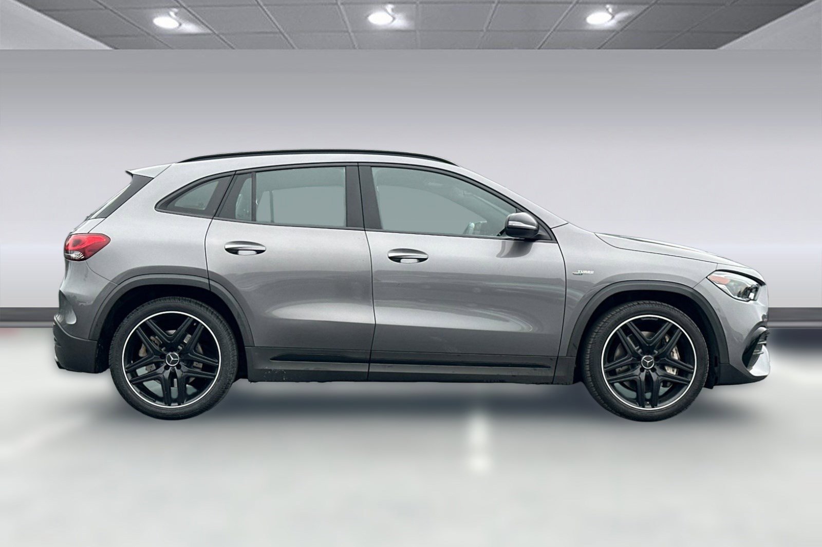 Certified 2022 Mercedes-Benz GLA 35 AMG 4MATIC image 7