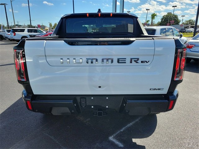 New 2026 GMC Hummer EV 4x4 Crew Cab image 4