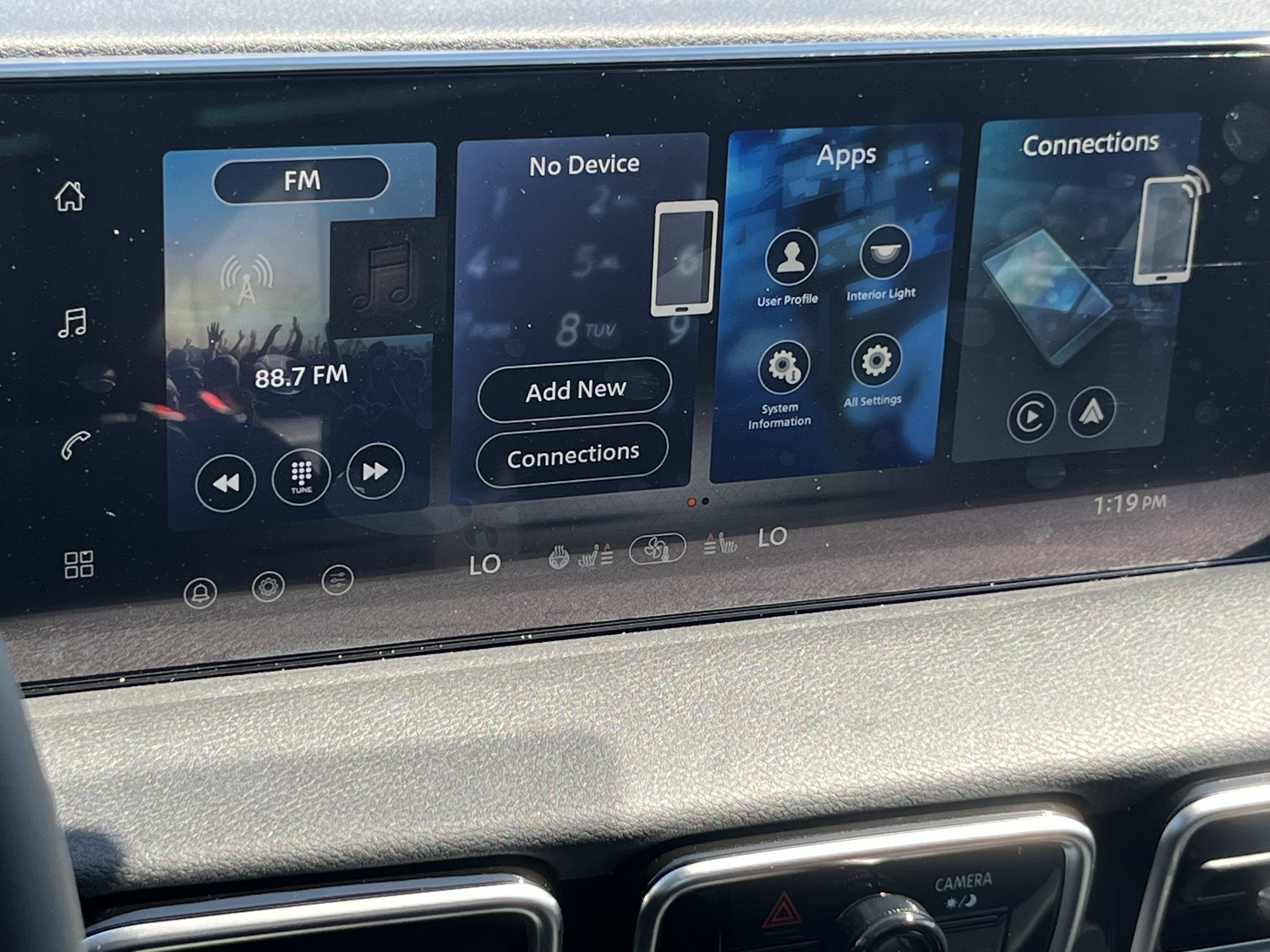 New 2027 Nissan Sentra SR w/ SR Premium Package FWD image 32