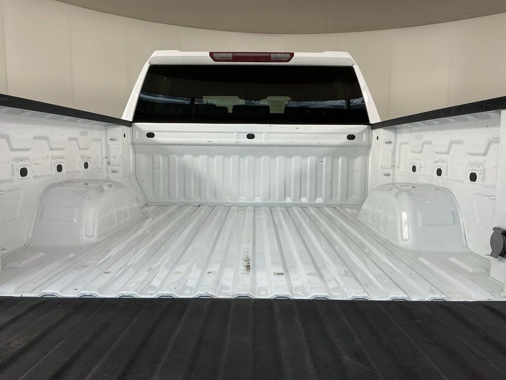 Used 2022 Chevrolet Silverado 1500 LT image 15