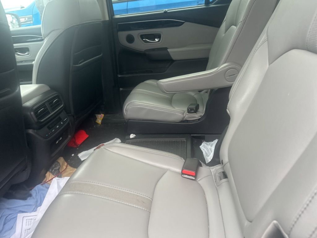 Used 2023 Honda Pilot EX-L image 8