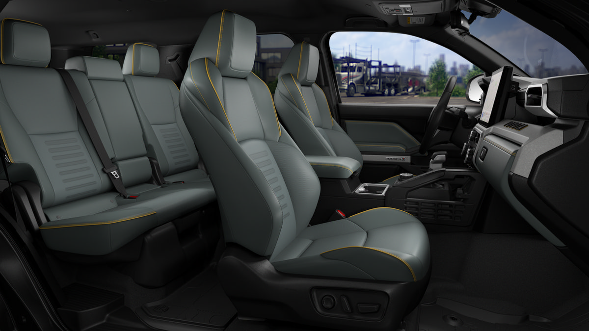 New 2026 Toyota 4Runner Trailhunter AWD/4WD image 22