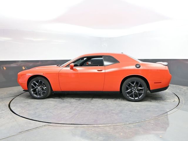 Used 2021 Dodge Challenger SXT w/ Blacktop Package image 6