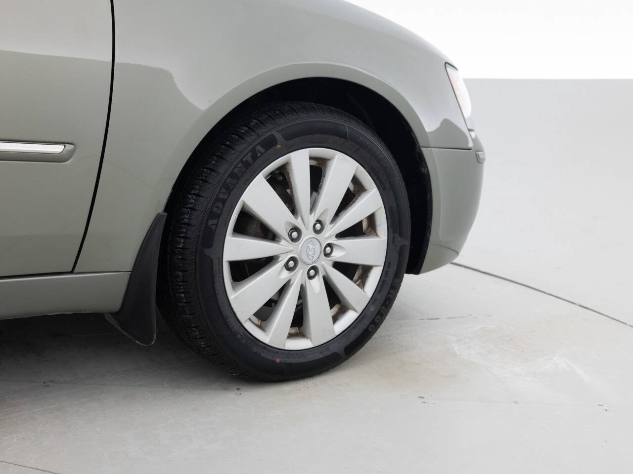 Used 2010 Hyundai Sonata Limited FWD image 18