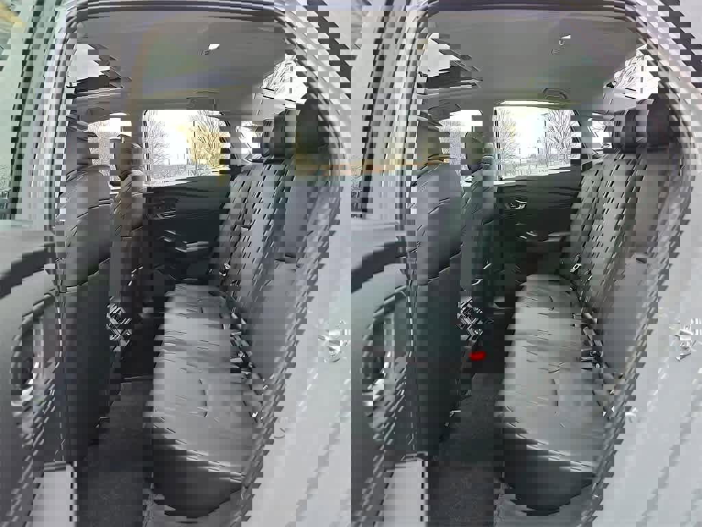 Used 2025 Honda Accord EX-L image 10