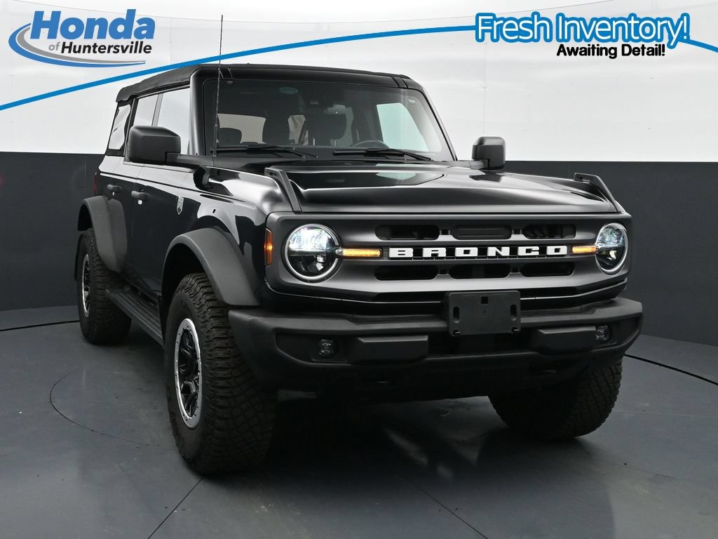 Used 2023 Ford Bronco Big Bend w/ Sasquatch Package AWD/4WD image 1