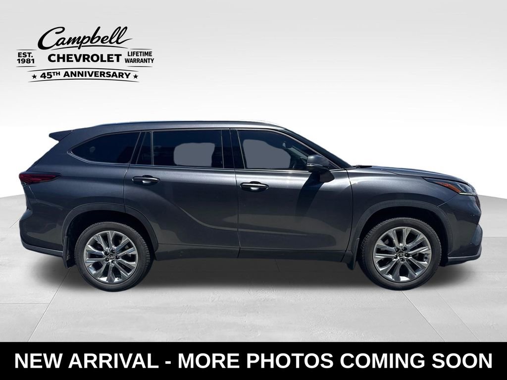 Used 2020 Toyota Highlander Limited AWD/4WD image 6