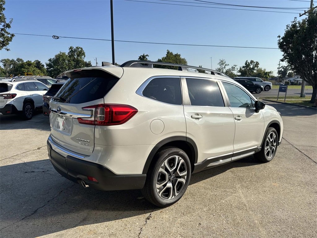 New 2025 Subaru Ascent Limited image 5