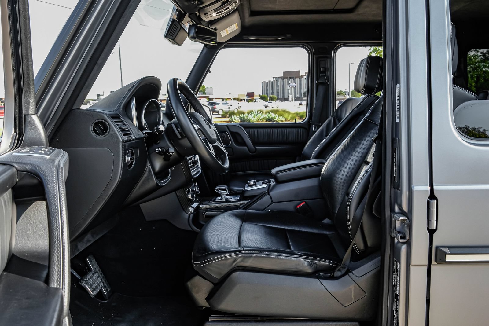 Used 2016 Mercedes-Benz G 63 AMG 4MATIC image 4