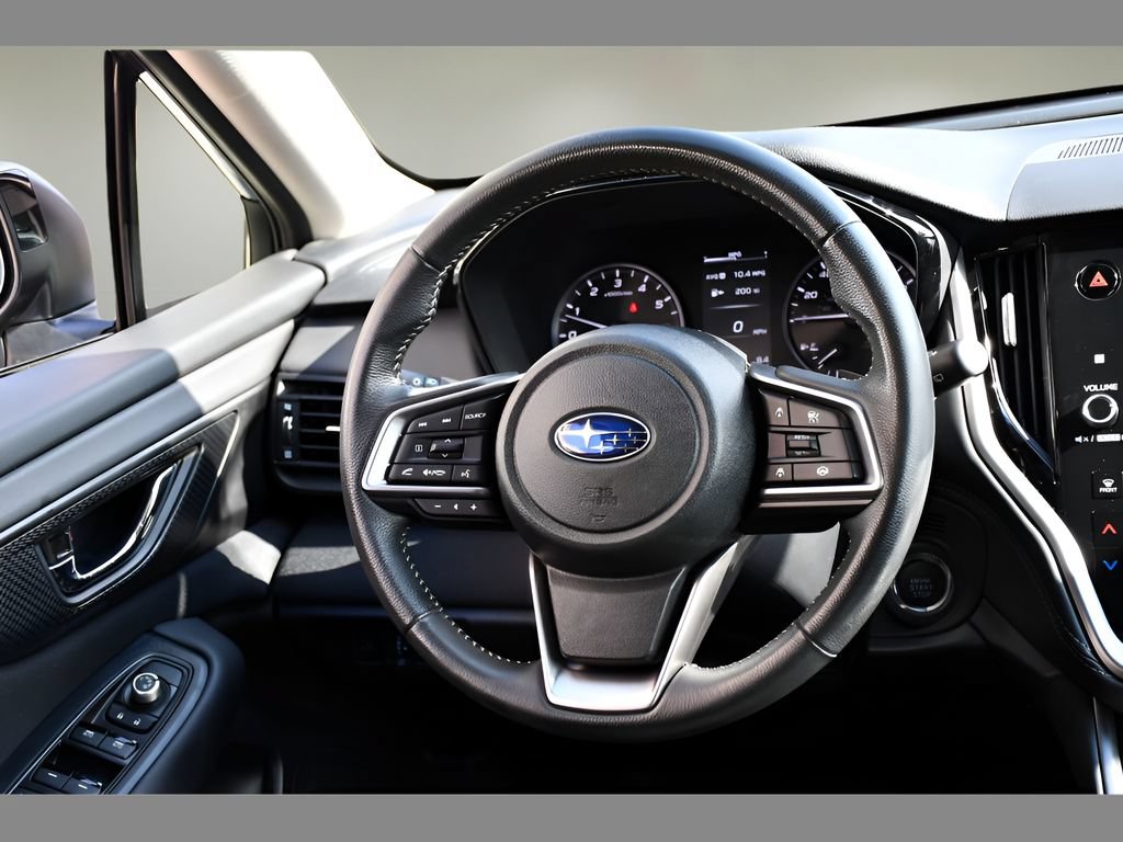 Certified 2025 Subaru Outback Premium AWD/4WD image 16