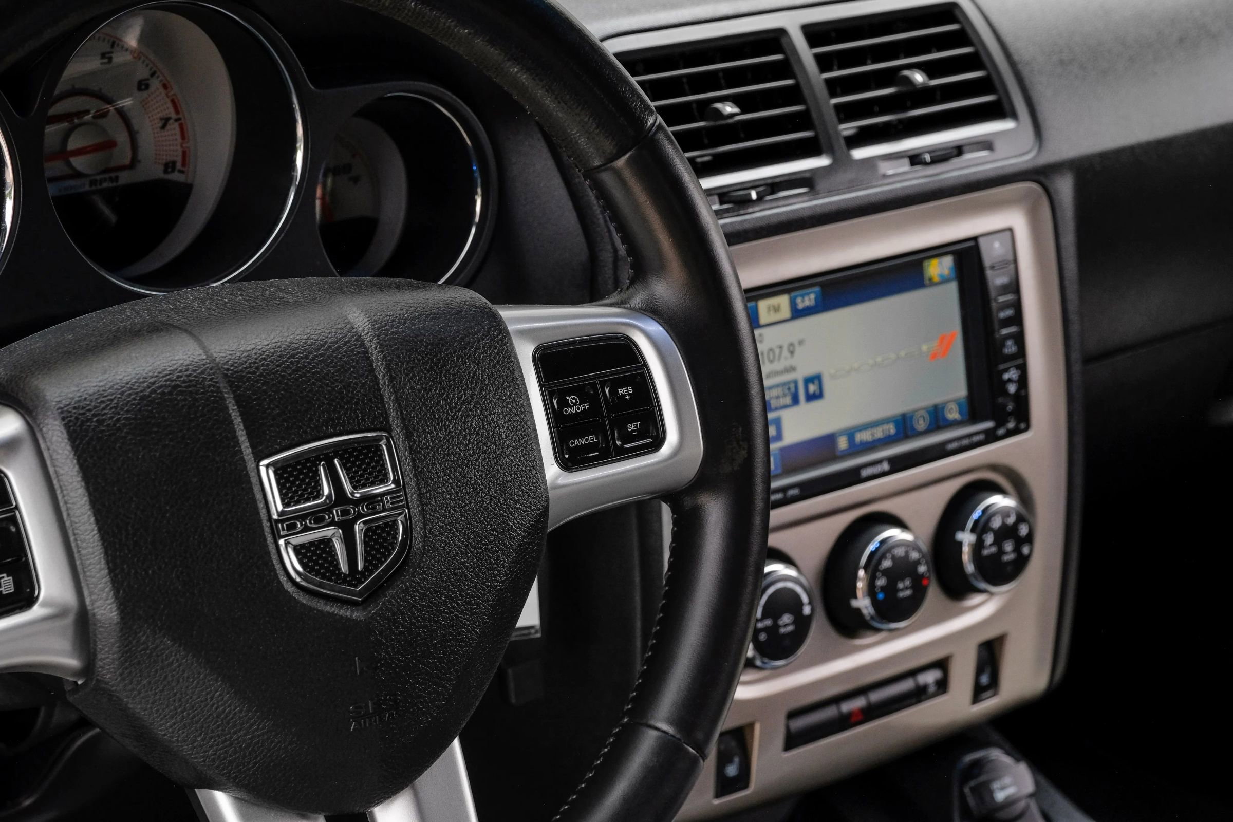 Used 2011 Dodge Challenger SRT8 RWD image 24