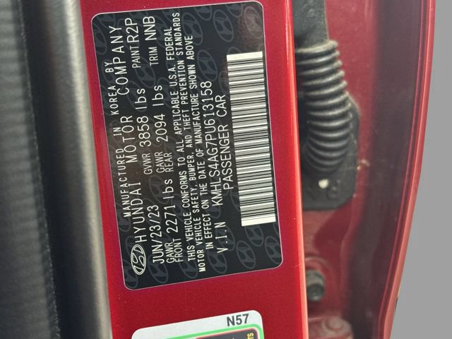 Used 2023 Hyundai Elantra SEL w/ Convenience Package FWD image 28