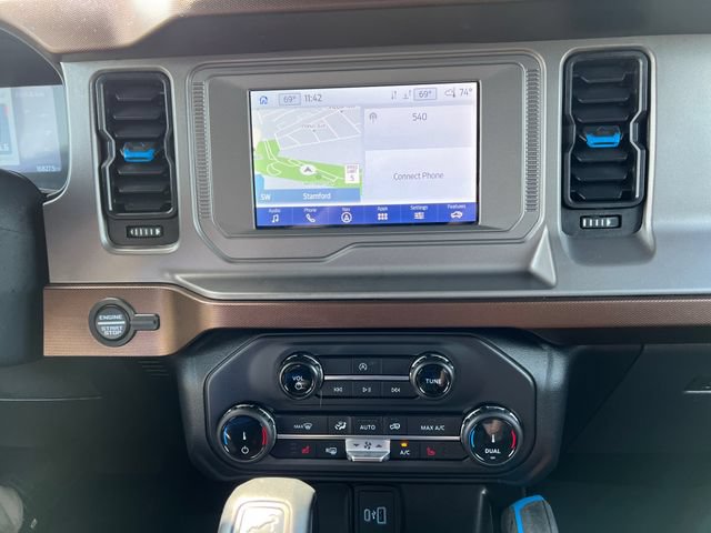 Used 2022 Ford Bronco Outer Banks w/ Sasquatch Package AWD/4WD image 22