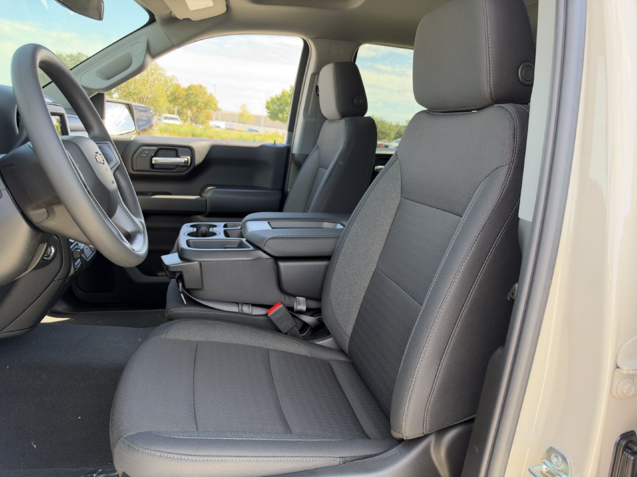 New 2026 Chevrolet Silverado 1500 Custom AWD/4WD image 22