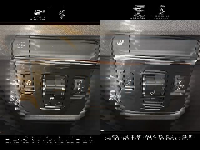 Certified 2025 Cadillac Escalade Premium Luxury w/ LPO, Floor Liner Package image 23