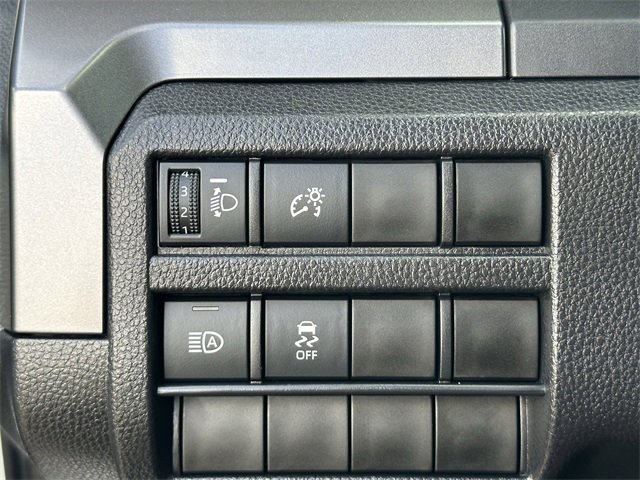 Used 2025 Toyota Tacoma SR5 image 18