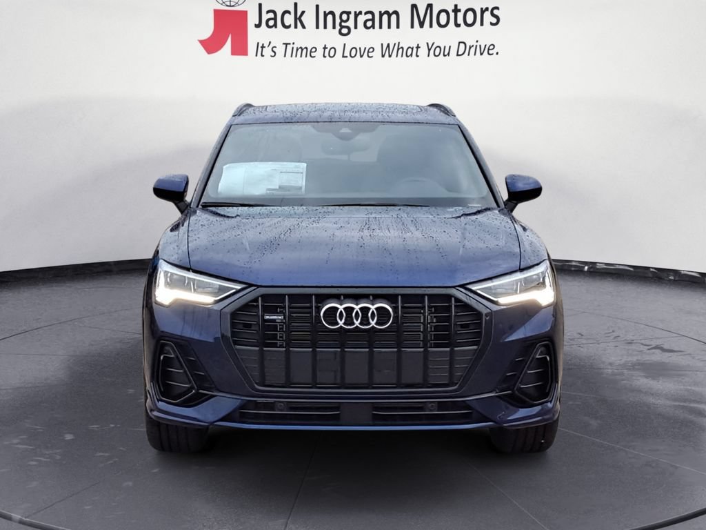 Used 2025 Audi Q3 2.0T Premium w/ Convenience Package AWD/4WD image 8