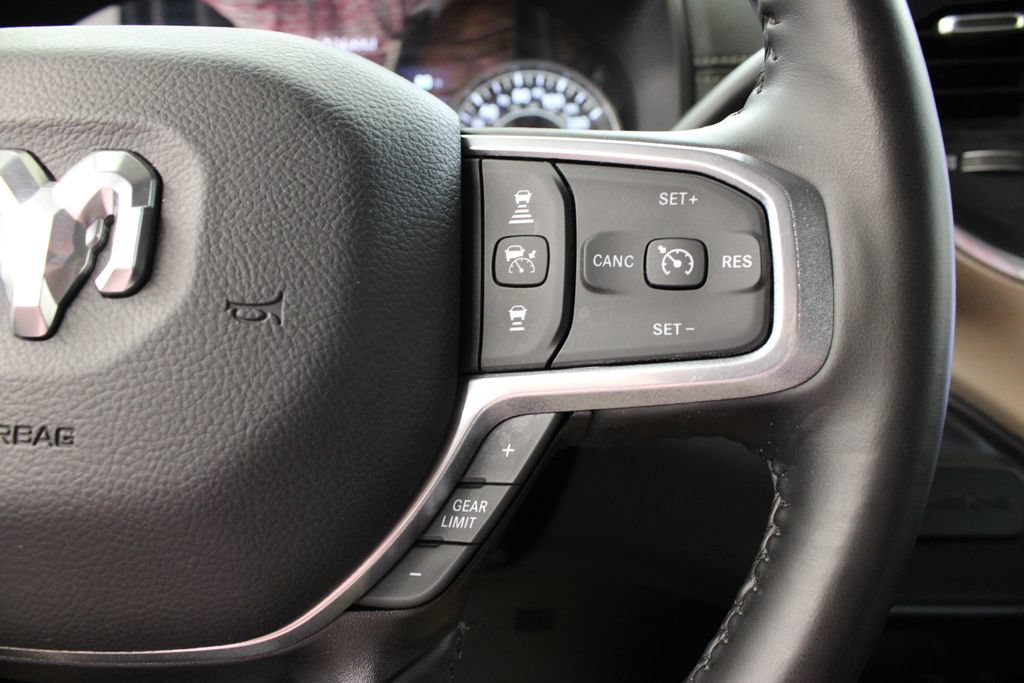 Used 2024 RAM 2500 Laramie w/ Safety Group AWD/4WD image 28
