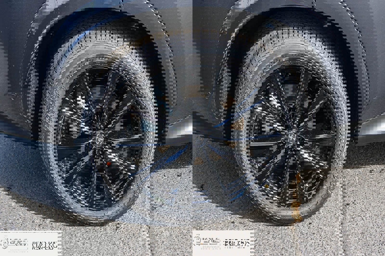 New 2026 Lexus NX 450h+ F Sport image 8