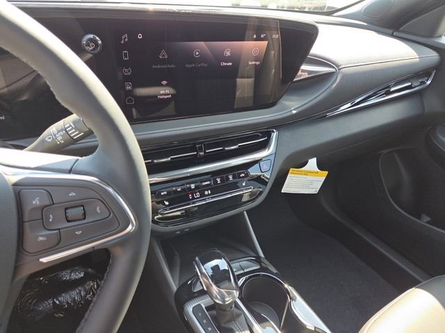 New 2026 Buick Envista Sport Touring FWD image 36