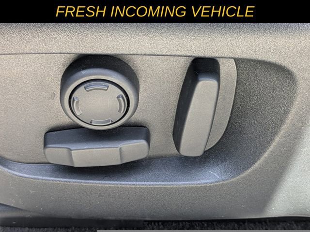 Used 2021 Land Rover Range Rover Velar R-Dynamic S AWD/4WD image 17