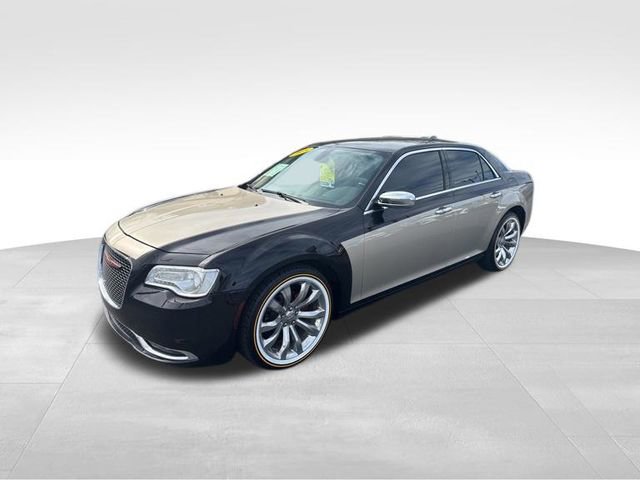 Used 2018 Chrysler 300 Limited RWD image 7