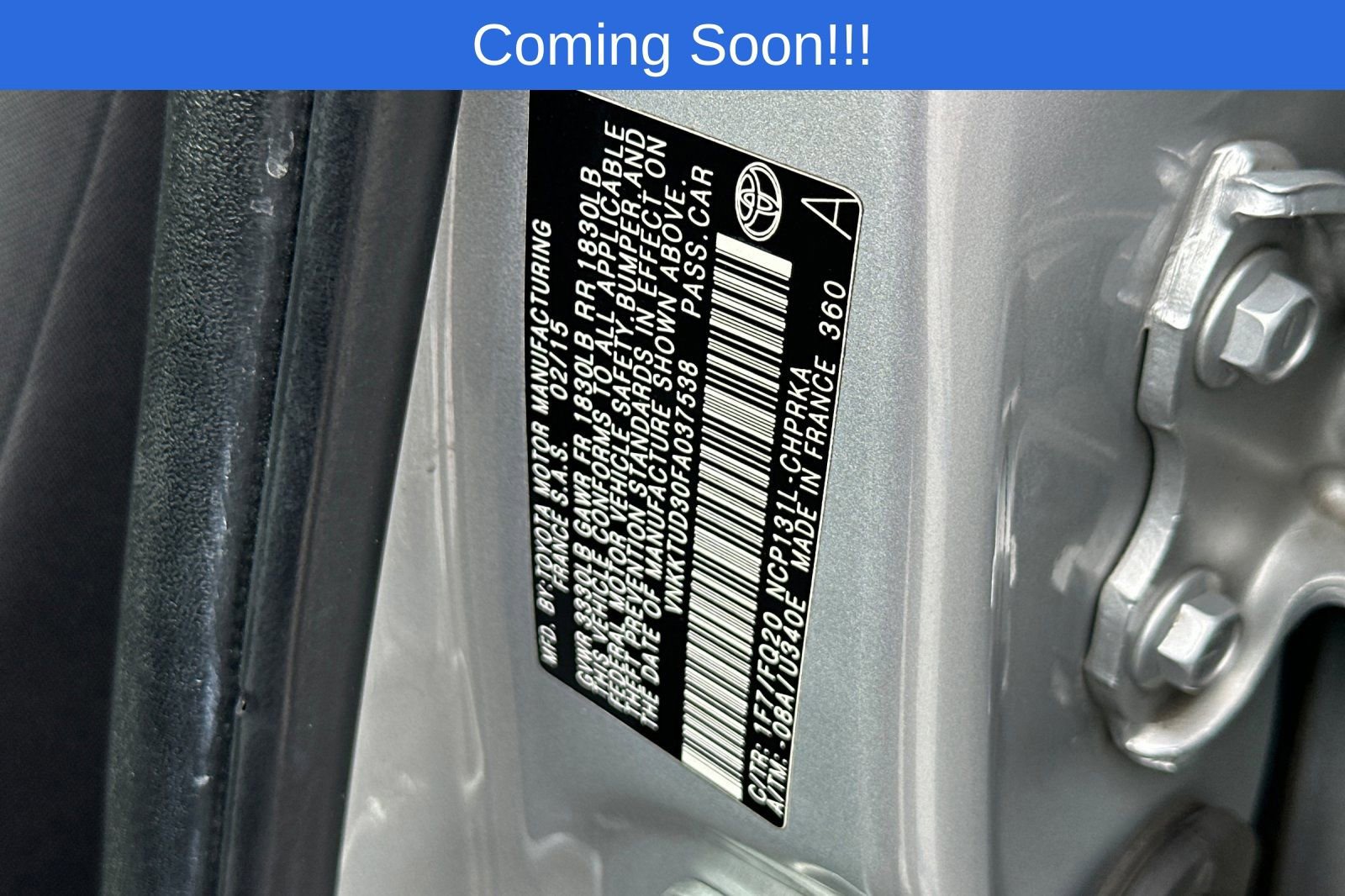 Used 2015 Toyota Yaris L image 27