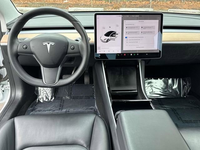 Used 2020 Tesla Model 3 Long Range image 17