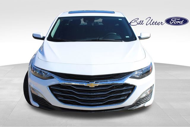 Used 2024 Chevrolet Malibu LT image 2