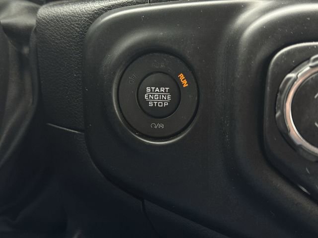 Used 2022 Jeep Wrangler Unlimited Sahara image 17