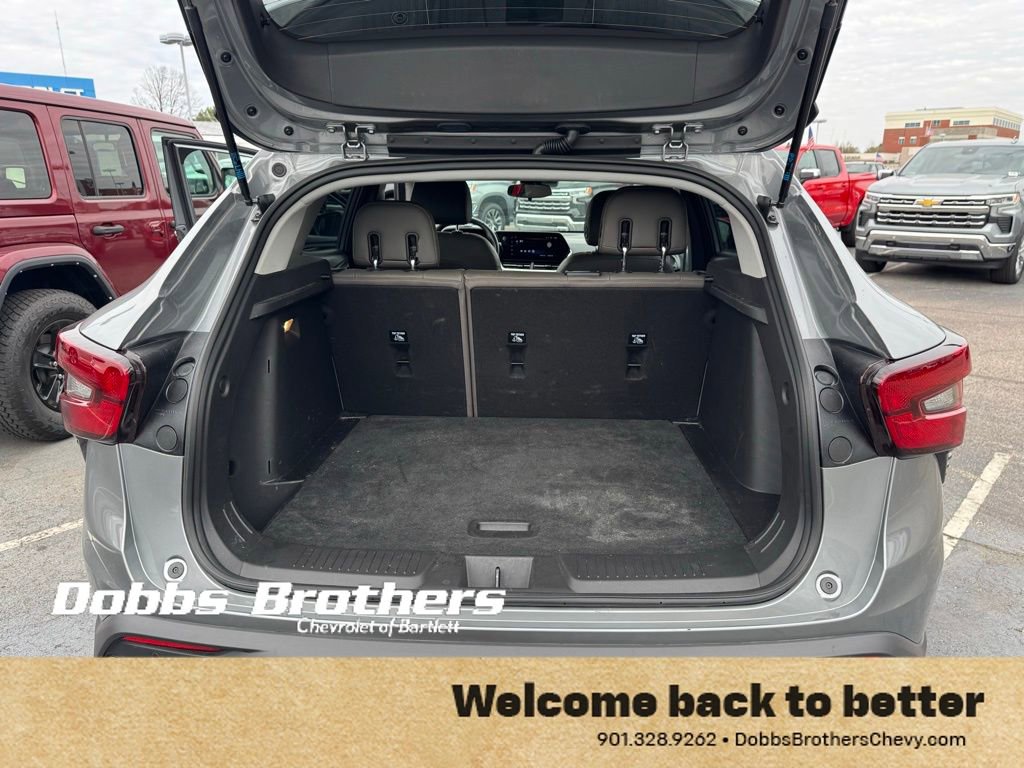 Used 2025 Chevrolet Trax ACTIV w/ Sunroof Package image 31