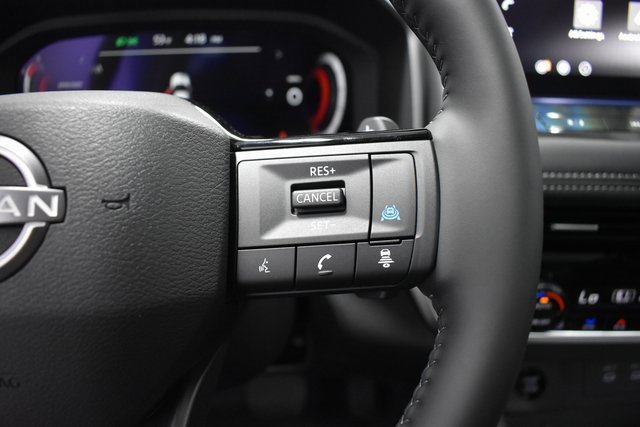 New 2026 Nissan Rogue Platinum image 31