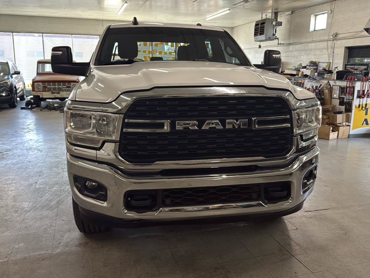 Used 2024 RAM 2500 Big Horn w/ Off Road Package AWD/4WD image 75