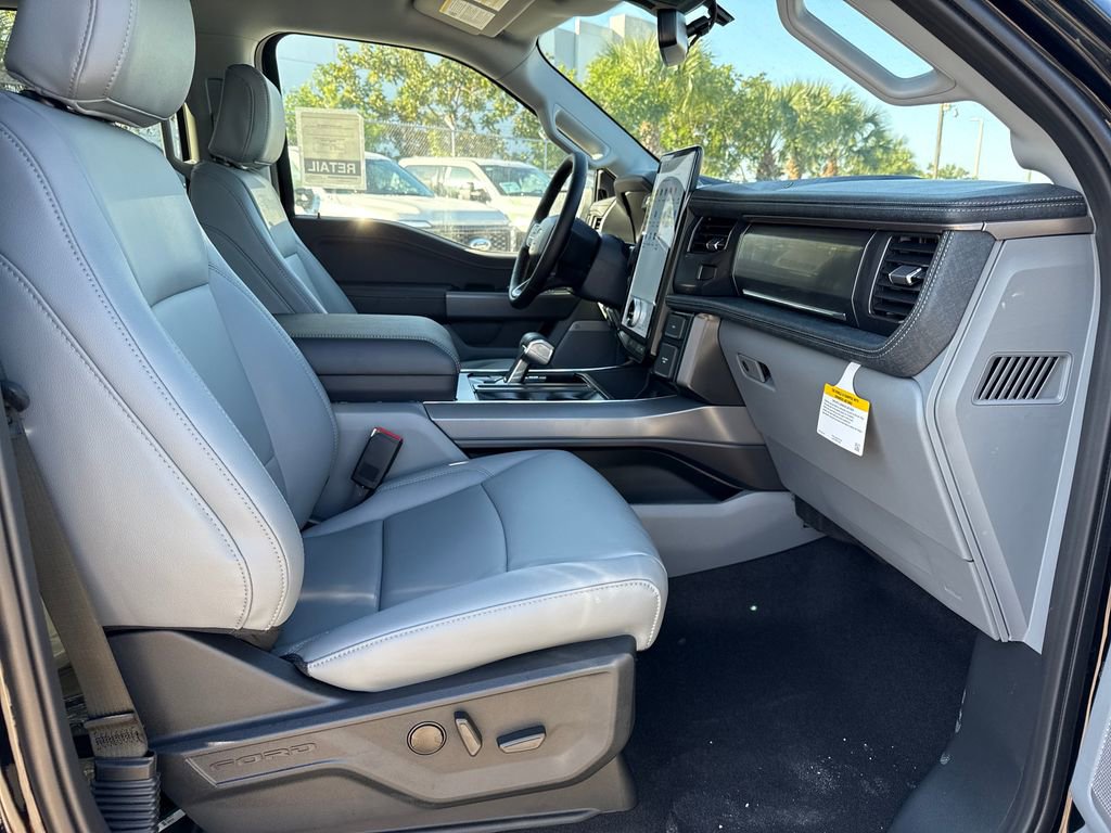 New 2025 Ford F150 Lightning Flash image 22