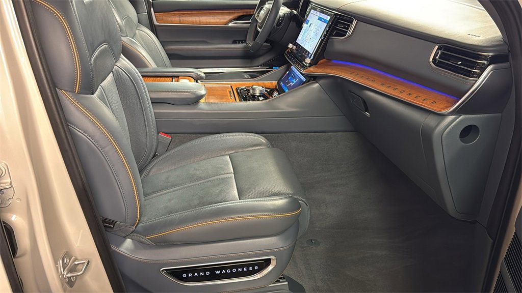 Used 2022 Jeep Grand Wagoneer Series II image 8