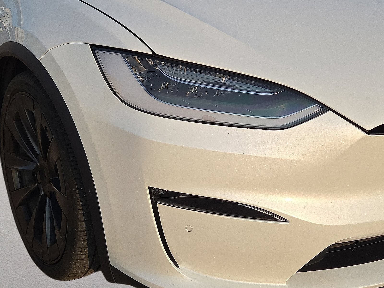 Used 2022 Tesla Model X AWD/4WD image 8