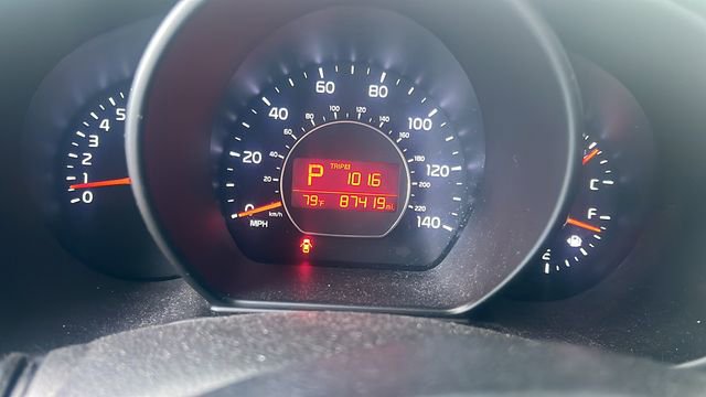 Used 2014 Kia Soul + w/ UVO w/Eservices Package FWD image 29