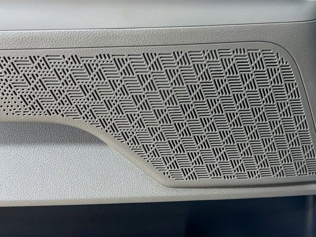 New 2026 Kia Carnival LXS image 19