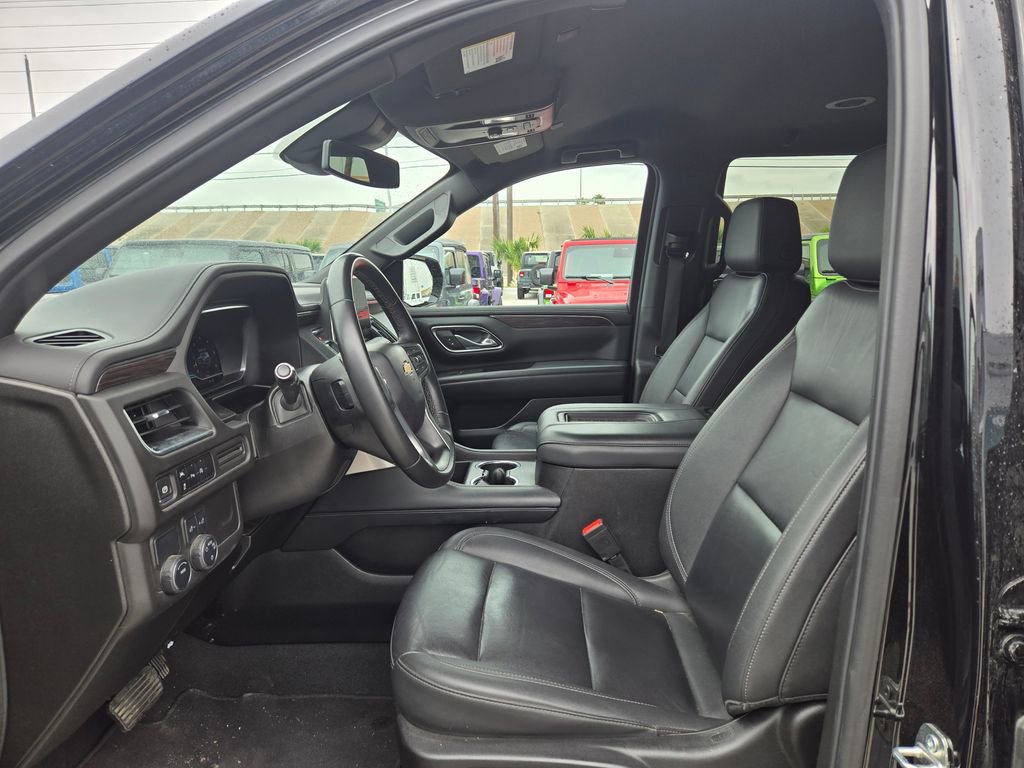 Used 2024 Chevrolet Tahoe LT RWD image 7