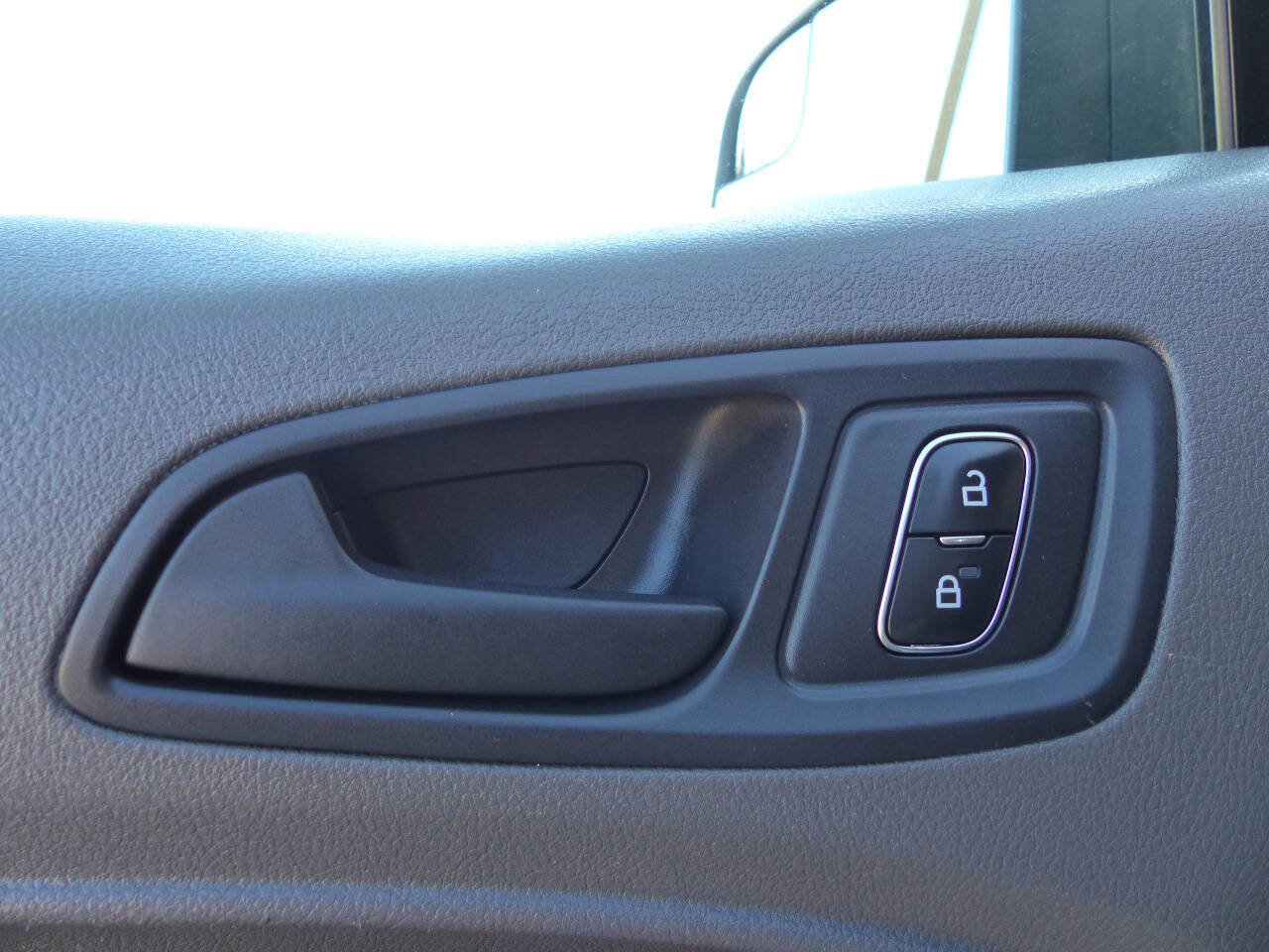 Used 2020 Ford Transit Connect XL image 17