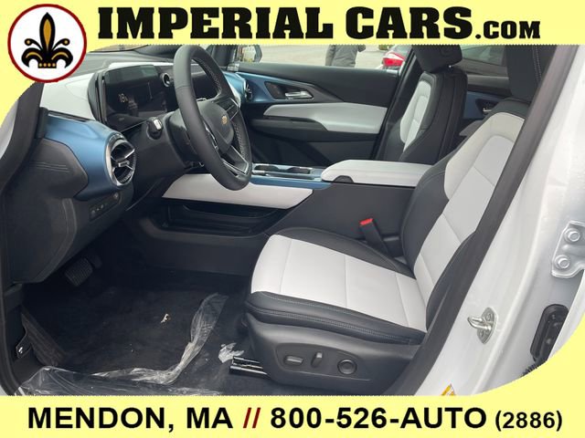 New 2026 Chevrolet Equinox EV LT image 33