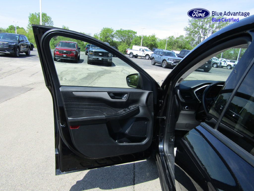 Certified 2022 Ford Escape SE w/ Convenience Package FWD image 28