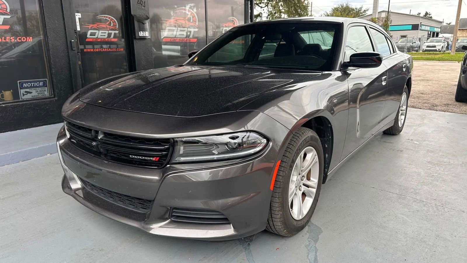 Used 2023 Dodge Charger SXT image 1