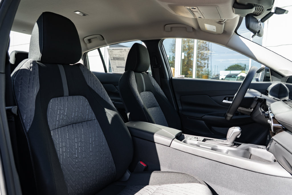 New 2027 Nissan Sentra SV w/ Floor Mat Package FWD image 26
