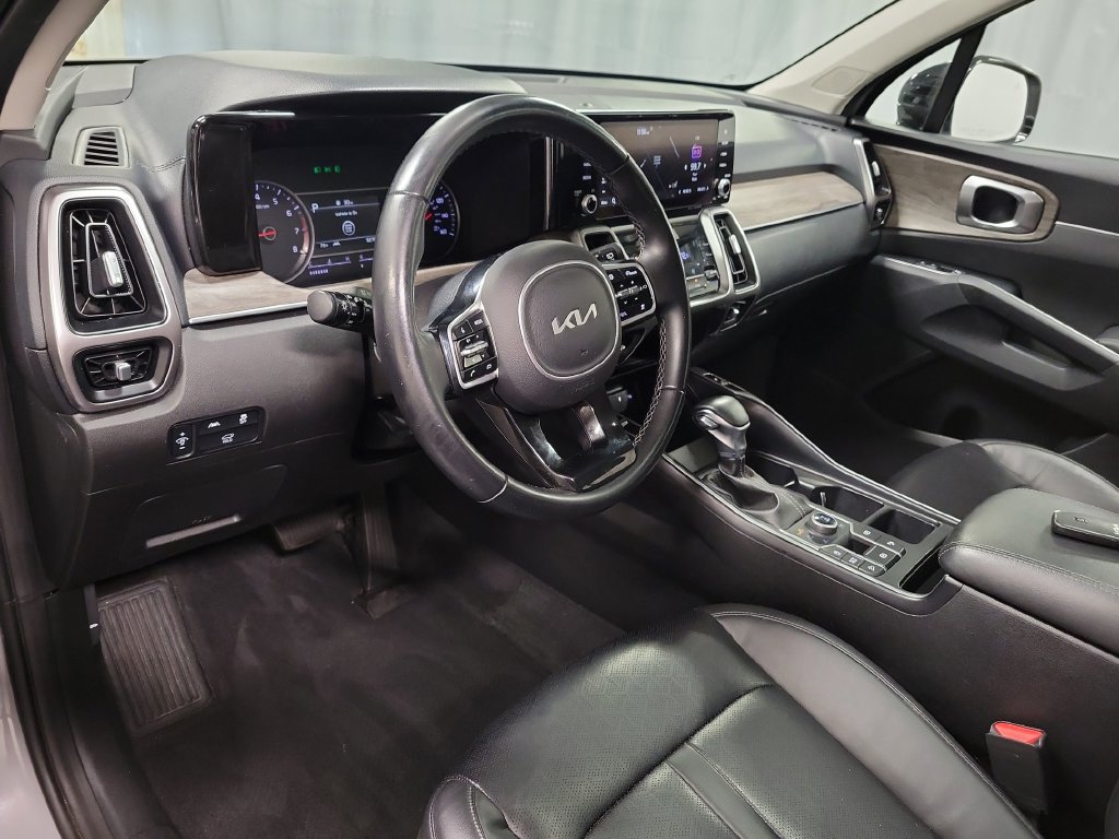 Used 2022 Kia Sorento X-Line EX AWD/4WD image 16